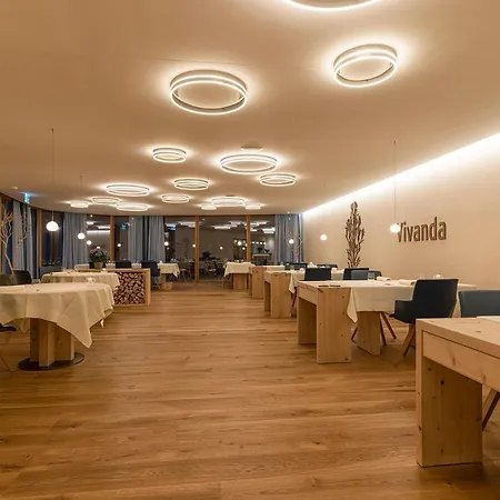 Relais & Chateaux In Lain Cadonau Hotel 5*