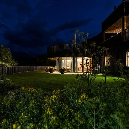 Relais & Chateaux In Lain Cadonau Hotel Brail