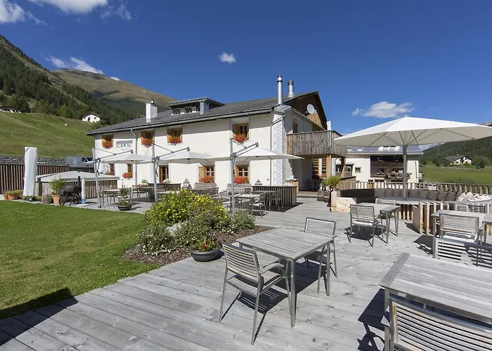 Relais & Chateaux In Lain Cadonau Brail