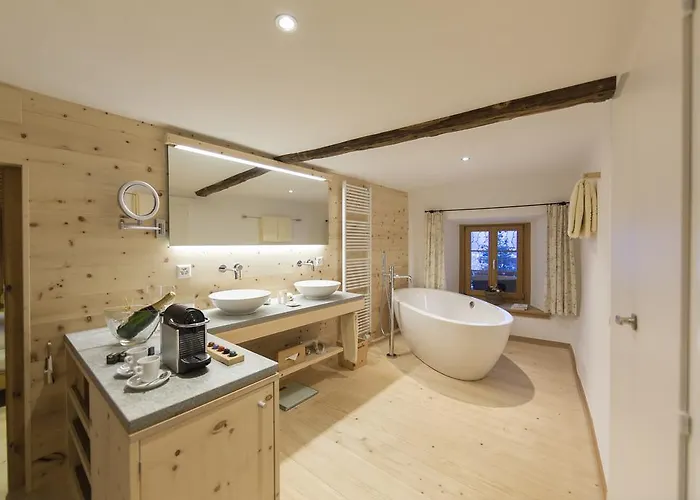 Relais & Chateaux In Lain Cadonau 5* Brail