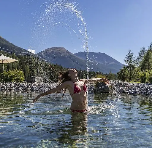 Relais & Chateaux In Lain Cadonau Otel 5*