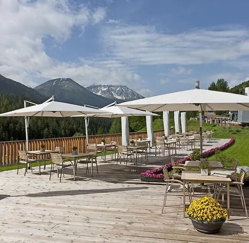 Relais & Chateaux In Lain Cadonau