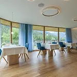 Relais & Chateaux In Lain Cadonau Brail
