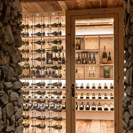 Ξενοδοχείο Relais & Chateaux In Lain Cadonau