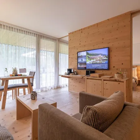 Hotel Relais & Chateaux In Lain Cadonau