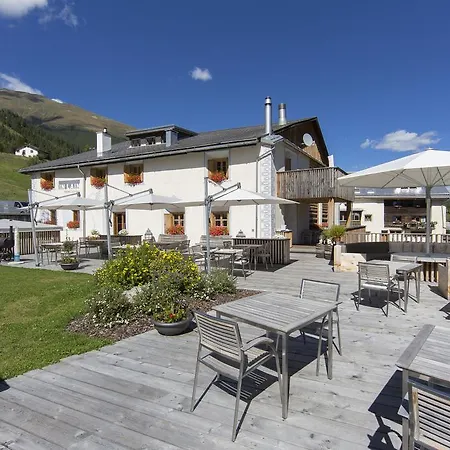 Relais & Chateaux In Lain Cadonau Brail