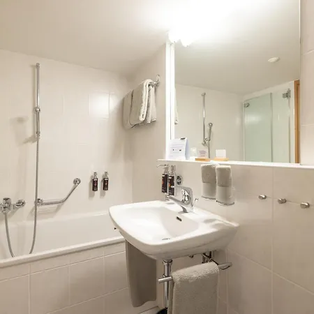 Relais & Chateaux In Lain Cadonau 5* Brail