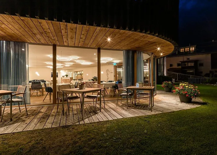 Relais & Chateaux In Lain Cadonau Brail