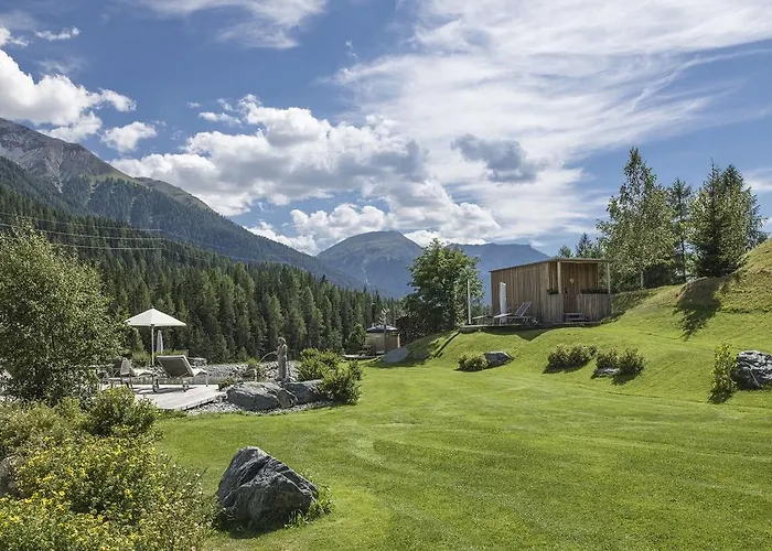 Relais & Chateaux In Lain Cadonau Szálloda