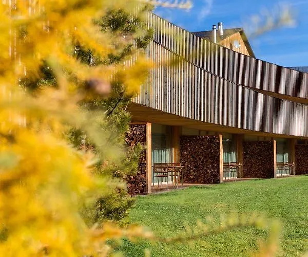 Relais & Chateaux In Lain Cadonau Brail